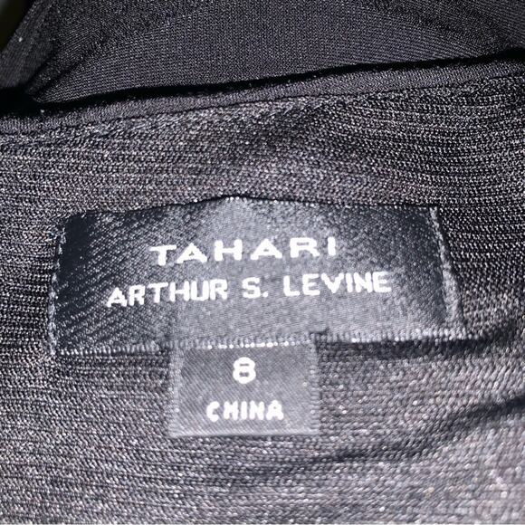 Tahari Ruched Cocktail Little Black Dress Size 8 Gold Buckle Accent Elegant Luxe - Picture 4 of 4